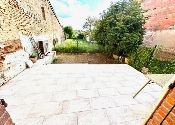 Dom wakacyjny Coquette Maison Climatisee